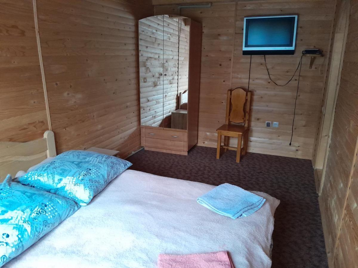 Котеджі "У Яни" Yablunytsya Exterior photo